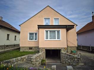 GEPFLEGTES EINFAMILIENHAUS MIT GARAGE UND SCHÖNEM GARTEN, 339000 €, Immobilien-Häuser in 2013 Göllersdorf