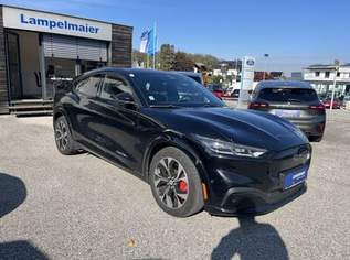 Mustang Mach-E AWD Extended Range, 29900 €, Auto & Fahrrad-Autos in 5163 Mattsee Mustang Mach-E AWD Extended Range, 29900 €, Auto & Fahrrad-Autos in 5163 Mattsee
