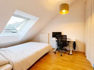 2-Zimmer-Dachgeschoss-Wohnung Nähe Mariahilfer Straße, 753.29 €, Immobilien-Wohnungen in 1070 Neubau
