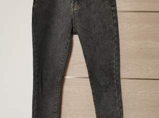 Damen High-Waist Jeans - Größe 36, 10 €, Kleidung & Schmuck-Damenkleidung in 1220 Donaustadt