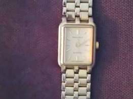 Damenarmbanduhr Favorit Quarz , 35 €, Kleidung & Schmuck-Accessoires, Uhren, Schmuck in 6845 Hohenems Damenarmbanduhr Favorit Quarz , 35 €, Kleidung & Schmuck-Accessoires, Uhren, Schmuck in 6845 Hohenems