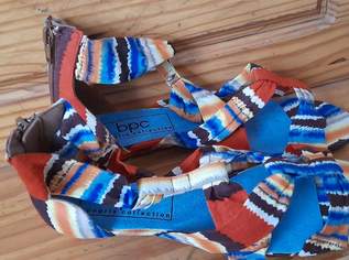 Nagelneue Sandalen in Größe 41 von Bonprix, 7 €, Kleidung & Schmuck-Damenkleidung in 6600 Marktgemeinde Reutte Nagelneue Sandalen in Größe 41 von Bonprix, 7 €, Kleidung & Schmuck-Damenkleidung in 6600 Marktgemeinde Reutte