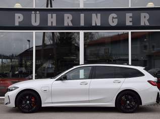 330 e PHEV xDrive Touring Aut. *M Shadow Line*, 38900 €, Auto & Fahrrad-Autos in 4722 Peuerbach