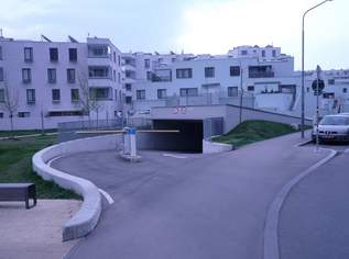 Parkplatz Kagraner Platz, 95 €, Immobilien-Kleinobjekte & WGs in 1220 Donaustadt