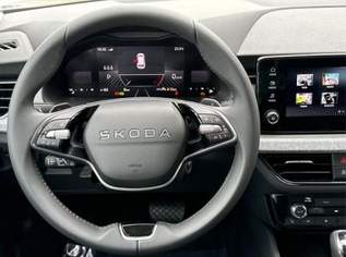 Kamiq Selection DSG+ACC+SHZ+RFK+PDC+KESSY+SUN..., 30498 €, Auto & Fahrrad-Autos in 6844 Gemeinde Altach