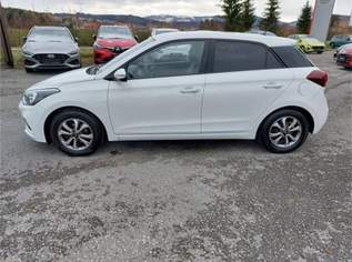 i20 1,25 Level 2 Plus, 9490 €, Auto & Fahrrad-Autos in 5202 Neumarkt am Wallersee