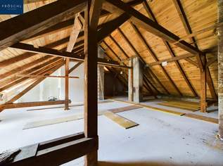 ENTWICKLUNGSPROJEKT FÜR ANLEGER oder EIGENNUTZUNG - ROHDACHBODEN Top 5 - im Zentrum Aspang Markt, 45000 €, Immobilien-Wohnungen in 2870 Aspang Markt ENTWICKLUNGSPROJEKT FÜR ANLEGER oder EIGENNUTZUNG - ROHDACHBODEN Top 5 - im Zentrum Aspang Markt, 45000 €, Immobilien-Wohnungen in 2870 Aspang Markt