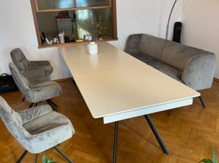 Top Esstisch Set mit Möbel , 2700 €, Haus, Bau, Garten-Möbel & Sanitär in 6800 Stadt Feldkirch