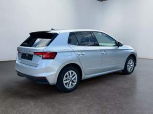 Fabia Drive Plus 1.0 TSI DSG 2ZKlim Kam ACC 2..., 25978 €, Auto & Fahrrad-Autos in 6844 Gemeinde Altach