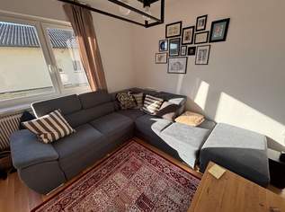 Neuwertige Wohnlandschaft inkl. Schlaffunktion und Hocker, 690 €, Haus, Bau, Garten-Möbel & Sanitär in 4063 Rudelsdorf