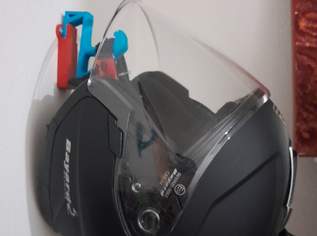 Weltneuheit Helm-Halterung für Tische und Wand, 15 €, Kleidung & Schmuck-Taschen & Koffer in 8480 Mureck Weltneuheit Helm-Halterung für Tische und Wand, 15 €, Kleidung & Schmuck-Taschen & Koffer in 8480 Mureck