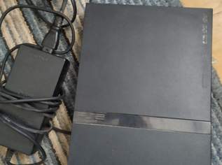 Playstation 2 (PS2) mit Guitar Hero 5 und Gitarre Playstation 2 (PS2) mit Guitar Hero 5 und Gitarre