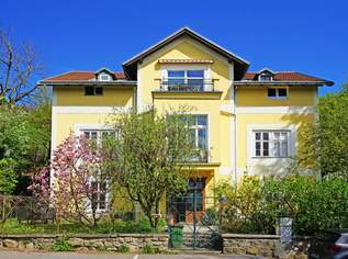 Stilvolle Wohnung mit Pool und Gartenglück - ein Zuhause wie aus einem Sommertraum, 390000 €, Immobilien-Wohnungen in 1140 Penzing Stilvolle Wohnung mit Pool und Gartenglück - ein Zuhause wie aus einem Sommertraum, 390000 €, Immobilien-Wohnungen in 1140 Penzing