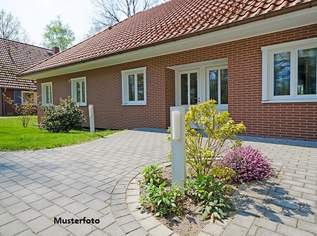 Einfamilienhaus mit Ausbaupotenzial und Nebengebäude, 645000 €, Immobilien-Gewerbeobjekte in 2201 Gerasdorf bei Wien