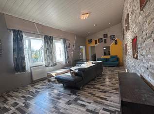 Großes Einfamilienhaus mit Garten und viel Potential!, 144000 €, Immobilien-Häuser in 2274 Rabensburg