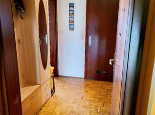 Privat: Sonnige 2-Zimmerwohnung mit großem Balkon in Fürstenfeld!