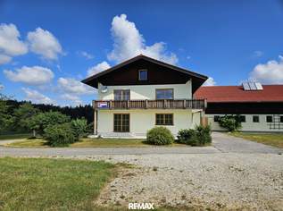 Großzügiges Haus zur Miete in ruhiger Lage, 1690 €, Immobilien-Häuser in 5121 Sankt Radegund