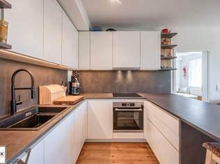 Gut geschnittene, modernisierte 4 Zimmer Wohnung mit Fernblick beim Schweizergarten - ab 1.9. beziehbar!, 1791 €, Immobilien-Wohnungen in 1030 Landstraße