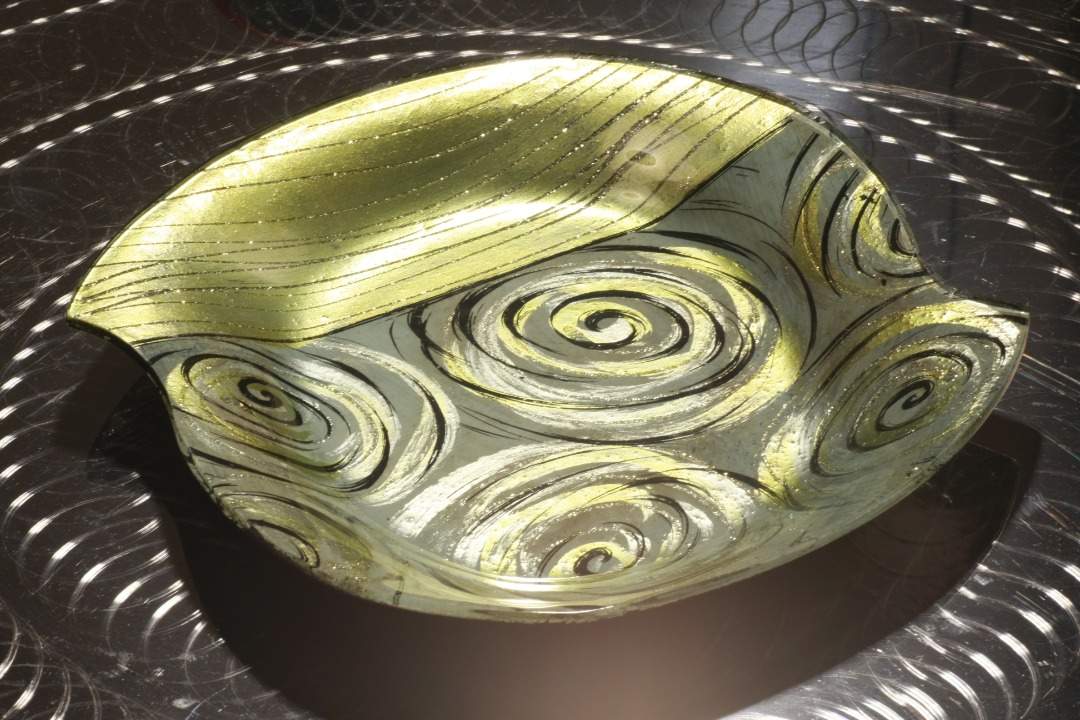 Grüne Glasschale, ca. 20cm