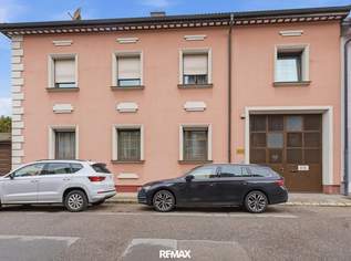 Zukunftssicheres Anlageobjekt: Wohn- und Geschäftshaus mit Entwicklungspotenzial in Korneuburg-Zentrum, 895000 €, Immobilien-Häuser in 2100 Korneuburg