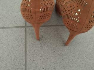 Stöckelschuhe , 45 €, Kleidung & Schmuck-Damenkleidung in 1190 Döbling Stöckelschuhe , 45 €, Kleidung & Schmuck-Damenkleidung in 1190 Döbling