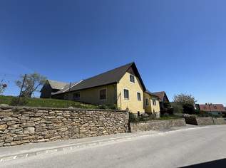 Zurück zur Natur! Mehrfamilienhaus mit unzähligen Nutzungsmöglichkeiten, 275000 €, Immobilien-Häuser in 3542 Großmotten Zurück zur Natur! Mehrfamilienhaus mit unzähligen Nutzungsmöglichkeiten, 275000 €, Immobilien-Häuser in 3542 Großmotten