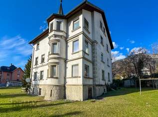 Alpine Stadtvilla in Bludenz mit enormen Entwicklungspotenzial - kein Denkmalschutz - 3 Varianten möglich, 0 €, Immobilien-Häuser in 6700 Stadt Bludenz