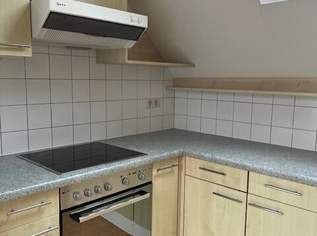 Zentrale, sonnige & großzügige 3-Zimmer Dachgeschosswohnung! Geidorf/ Super Preis/ Bezug Sofort., 998 €, Immobilien-Wohnungen in 8010 
