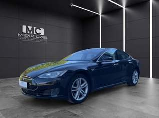 Model S 85D (mit Batterie), 17900 €, Auto & Fahrrad-Autos in 2700 