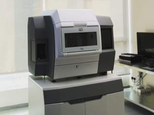 Ivoclar Programill PM7 5-Achs-Dentalfräsmaschine Ivoclar Programill PM7 5-Achs-Dentalfräsmaschine