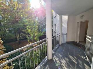 Raumwunder am Türkenschanzpark - 3,5 Zimmer-Wohnung mit Balkon, 1600 €, Immobilien-Wohnungen in 1180 Währing Raumwunder am Türkenschanzpark - 3,5 Zimmer-Wohnung mit Balkon, 1600 €, Immobilien-Wohnungen in 1180 Währing