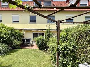 Viel Platz und noch mehr Potential: Reihenhaus inkl. Garagenplatz nahe Hirschstettner Badeteich, 565000 €, Immobilien-Häuser in 1220 Donaustadt Viel Platz und noch mehr Potential: Reihenhaus inkl. Garagenplatz nahe Hirschstettner Badeteich, 565000 €, Immobilien-Häuser in 1220 Donaustadt