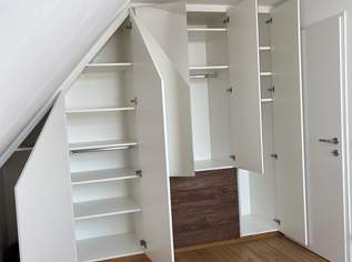 Kleiderschrank 270 x 220 x 62