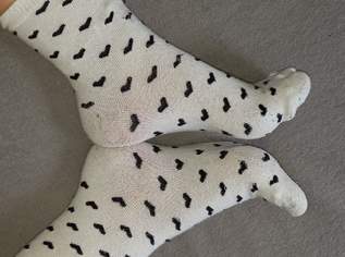 Getragene Socken, 10 €, Kleidung & Schmuck-Damenkleidung in 2232 Gemeinde Deutsch-Wagram Getragene Socken, 10 €, Kleidung & Schmuck-Damenkleidung in 2232 Gemeinde Deutsch-Wagram