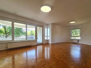 Lichtdurchflutete, großzügige Eigentumswohnung mit Tiefgaragenplatz, 298000 €, Immobilien-Wohnungen in 9020 