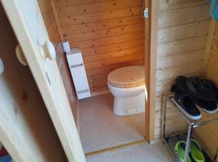 Wohn-Container mit Holz Verbau inkl. überdachter Gartenlaube auf einem ! Pachtgrund ! Wohn-Container mit Holz Verbau inkl. überdachter Gartenlaube auf einem ! Pachtgrund !