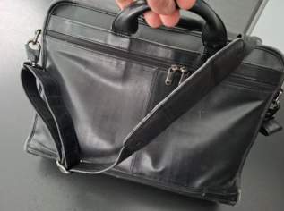 TUMI Notebook-/Aktentasche aus echtem Leder