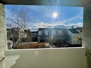 Helle renovierte 1-Zimmer-Wohnung mit Whirlpool & Loggia, 155000 €, Immobilien-Wohnungen in 1130 Hietzing