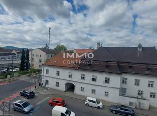 Großzügiges Büro 400m² mit Klimaanlage, Aufzug & Stadtblick in Krems – top Lage!, 4000 €, Immobilien-Gewerbeobjekte in 3500 Am Steindl Großzügiges Büro 400m² mit Klimaanlage, Aufzug & Stadtblick in Krems – top Lage!, 4000 €, Immobilien-Gewerbeobjekte in 3500 Am Steindl