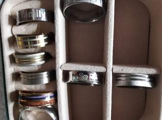 WAS GEHÖRT AN EINEN RINGFINGER ??, 0.5 €, Kleidung & Schmuck-Accessoires, Uhren, Schmuck in 1200 Brigittenau WAS GEHÖRT AN EINEN RINGFINGER ??, 0.5 €, Kleidung & Schmuck-Accessoires, Uhren, Schmuck in 1200 Brigittenau