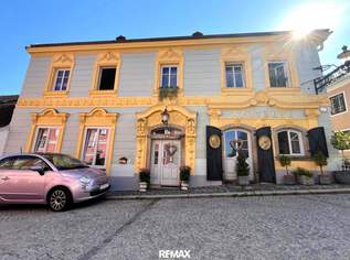 Weitra: Wohn- und Geschäftshaus mit einzigartiger Fassade, 385000 €, Immobilien-Häuser in 3970 Weitra