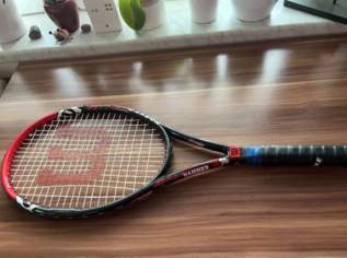 Tennisschläger Wilson , 50 €, Marktplatz-Sportgeräte & Zubehör in 6410 Marktgemeinde Telfs
