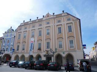 Attraktive Bürooptionen in renommierter Anwaltskanzlei - Voll möbliert und bestens ausgestattet, null €, Immobilien-Gewerbeobjekte in 4470 Enns Attraktive Bürooptionen in renommierter Anwaltskanzlei - Voll möbliert und bestens ausgestattet, null €, Immobilien-Gewerbeobjekte in 4470 Enns