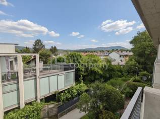 2-Zimmer Dachgeschosswohnung in Graz-Andritz mit 2 Balkonen & Parkplatz, 0 €, Immobilien-Wohnungen in 8045 