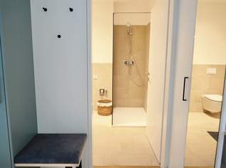 Helle 2-Zimmer-Wohnung mit Balkon und Abstellraum– Urbaner Komfort im High Five!, 940.01 €, Immobilien-Wohnungen in Oberösterreich