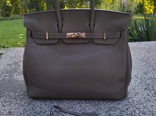 Handtasche , exquisites Design , 400 €, Kleidung & Schmuck-Accessoires, Uhren, Schmuck in 4780 Schärding Handtasche , exquisites Design , 400 €, Kleidung & Schmuck-Accessoires, Uhren, Schmuck in 4780 Schärding