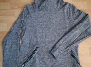 Sweater Gr. 176 TOM TAILOR, 8 €, Kindersachen-Kindermode in 5020 Salzburg Sweater Gr. 176 TOM TAILOR, 8 €, Kindersachen-Kindermode in 5020 Salzburg