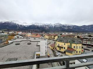 ZENTRAL, MIT BALKON UND TOLLER AUSSICHT, 270000 €, Immobilien-Wohnungen in Tirol