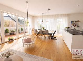 Neuwertige zentrumsnahe Seeblickwohnung mit großem Balkon!, 649000 €, Immobilien-Wohnungen in 5163 Mattsee