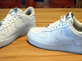 Neuwertige NIKE Air Force I Damen Sneaker in weiß Größe 40 Neuwertige NIKE Air Force I Damen Sneaker in weiß Größe 40
